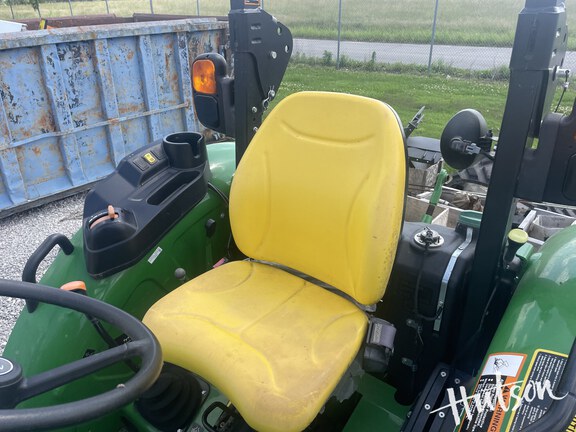 Photo of 2022 John Deere 5065E