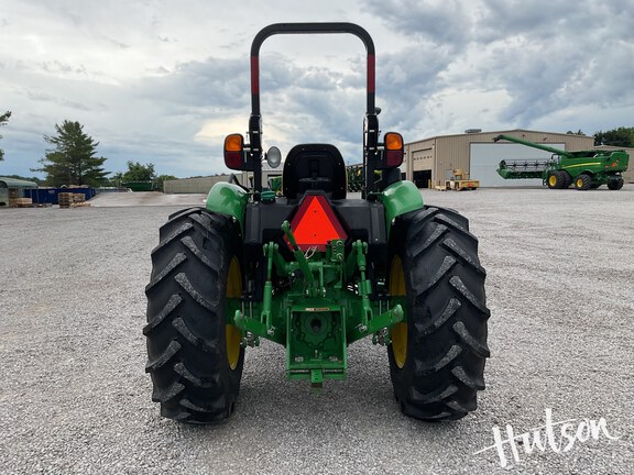 Photo of 2022 John Deere 5065E