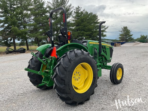 Photo of 2022 John Deere 5065E
