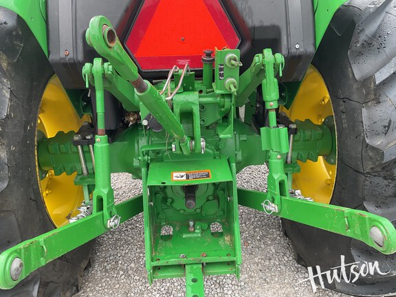 Photo of 2022 John Deere 5065E