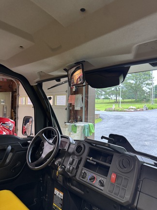 Photo of 2021 John Deere XUV 835M