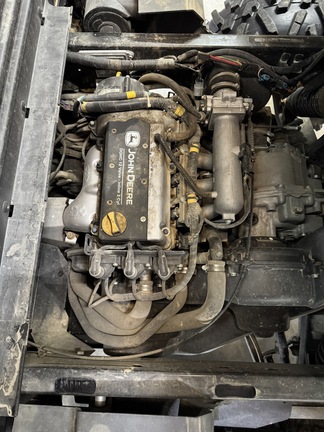 Photo of 2021 John Deere XUV 835M