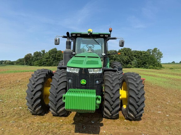 Photo of 2017 John Deere 8345R
