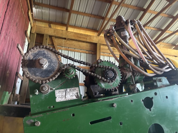 Photo of 2003 John Deere 1770NT