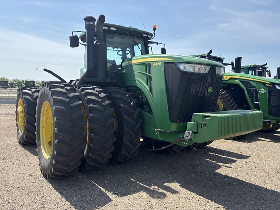 Used 2013 John Deere 9560R Articulated 4WD Tractors at Horizon Ag & Turf in Lloydminster, AB - Photo2