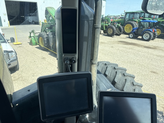 Used 2013 John Deere 9560R Articulated 4WD Tractors at Horizon Ag & Turf in Lloydminster, AB - Photo11