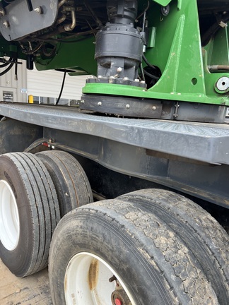 2022 John Deere 437E
