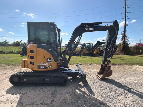 Photo of 2024 John Deere 35 P