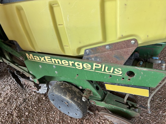 2002 John Deere 1770NT (4th thumbnail)