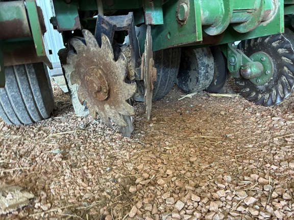 2002 John Deere 1770NT (9th thumbnail)