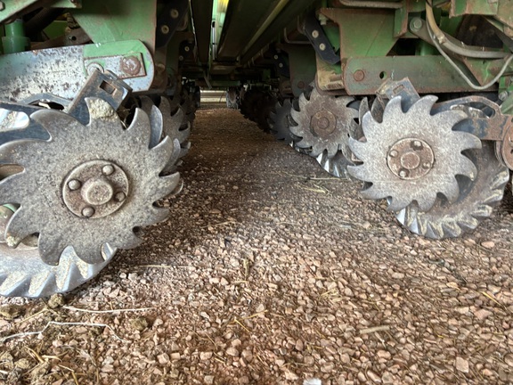 2002 John Deere 1770NT (12th thumbnail)