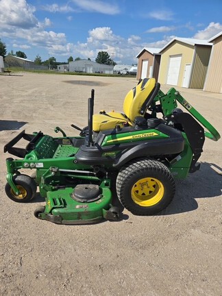 Photo of 2022 John Deere Z950M