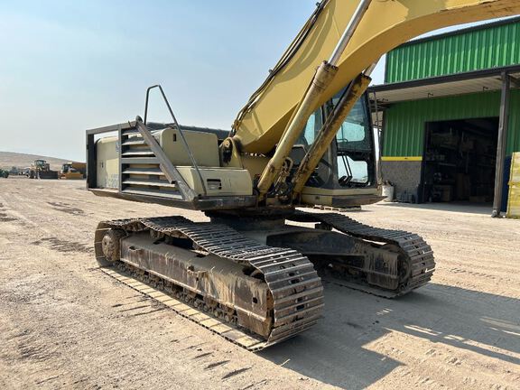 0 Komatsu PC200-6
