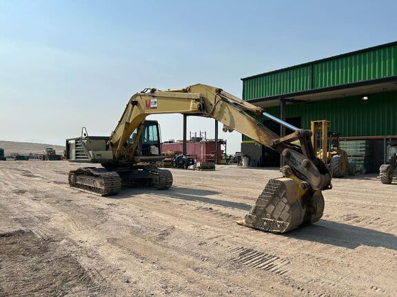 0 Komatsu PC200-6