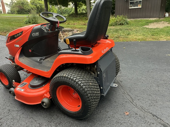Used 2024 Kubota GR2120 Lawn & Garden Tractors at Koenig Equipment in Urbana, OH - Photo8