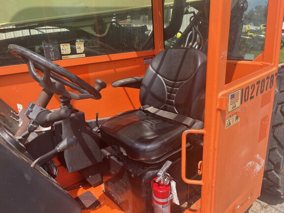 2014 JLG G6-42A-6