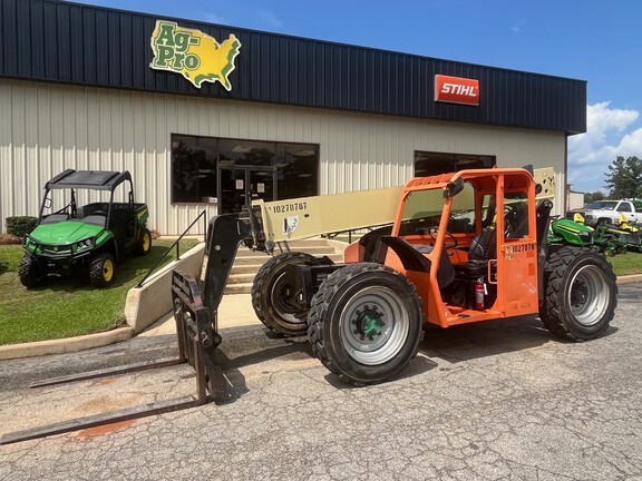 2014 JLG G6-42A