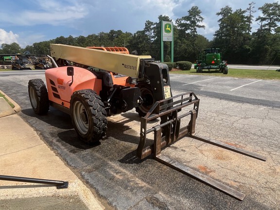 2014 JLG G6-42A-4