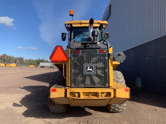 2023 John Deere 544 P