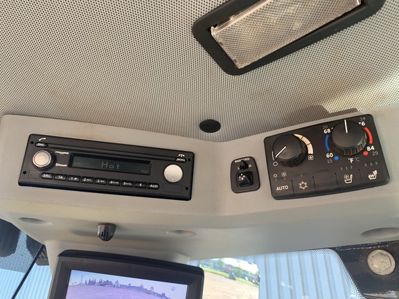 2023 John Deere 544 P