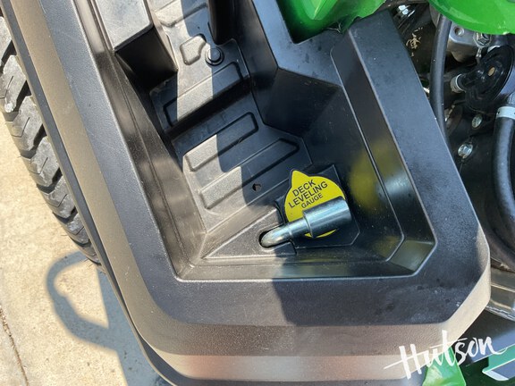 Photo of 2025 John Deere Z530M