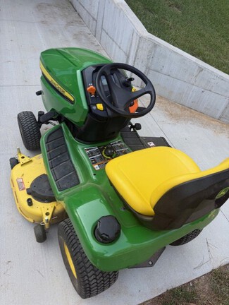 Photo of 2019 John Deere X350