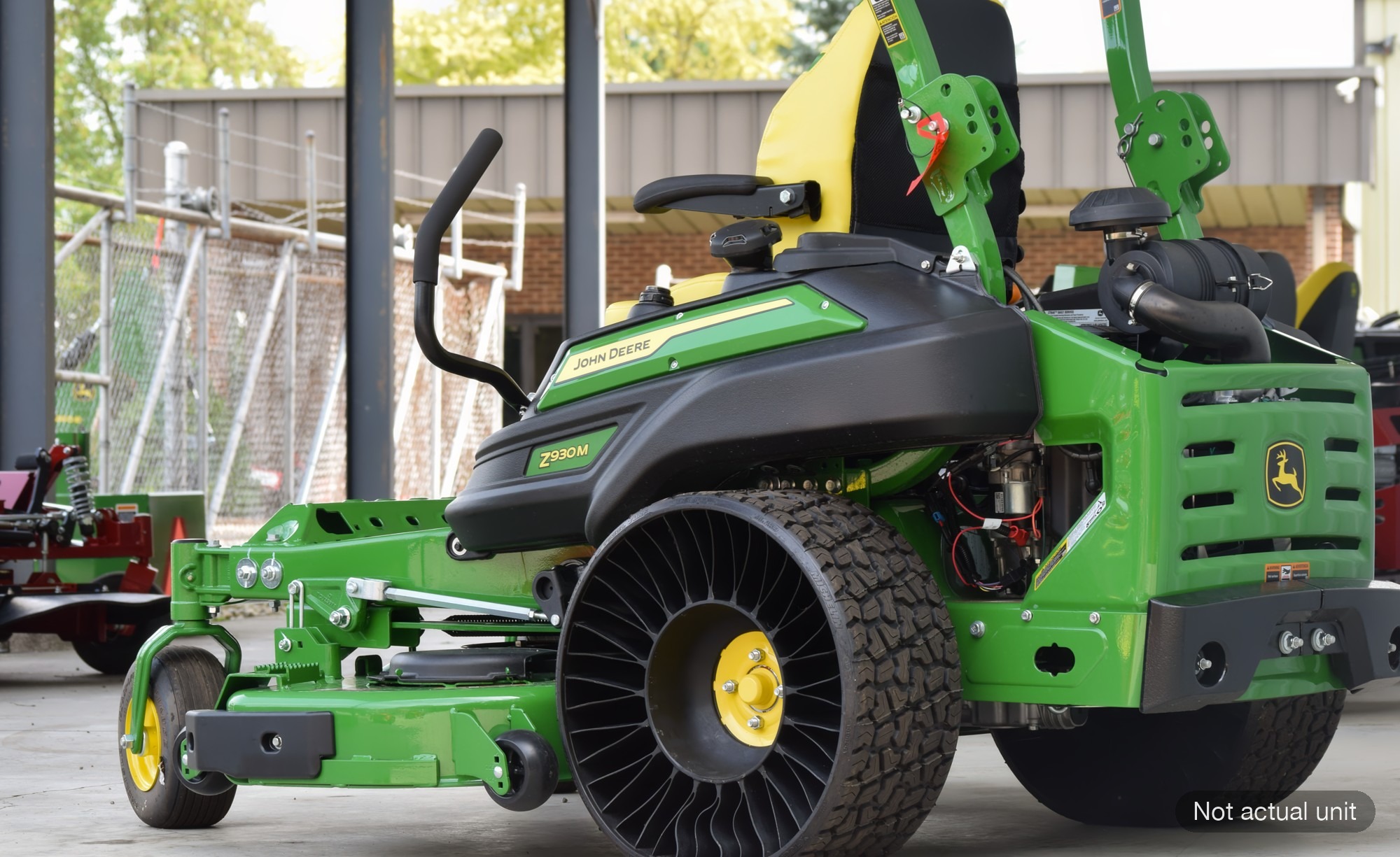New In-Stock 2026 John Deere Z930M Zero Turn Mowers at Koenig Equipment in Knightstown, IN - PhotoXL0