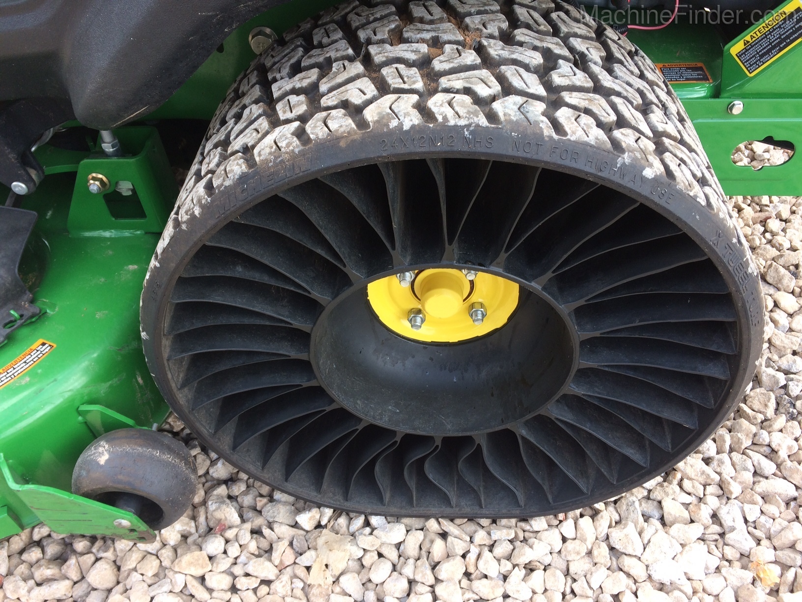 2020 John Deere Z920M Image 6