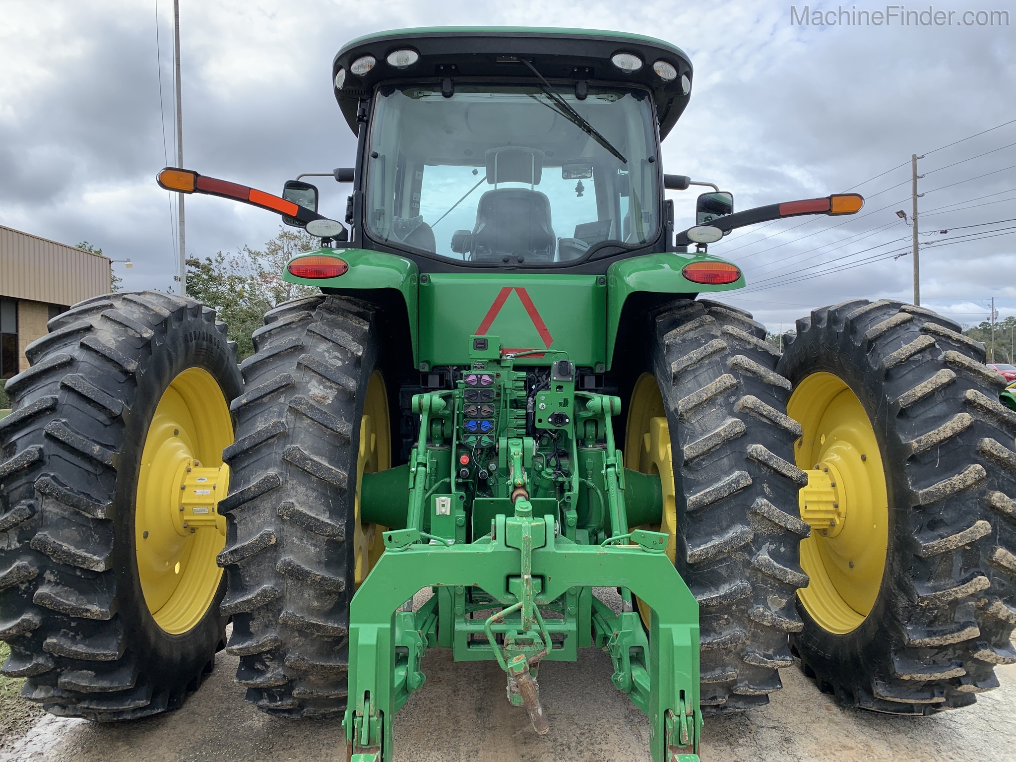 2016 John Deere 8370R Image 5