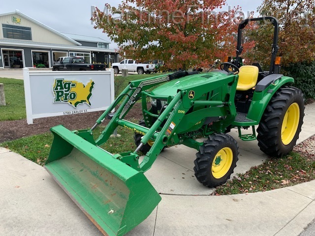 2017 John Deere 4066M Image 1