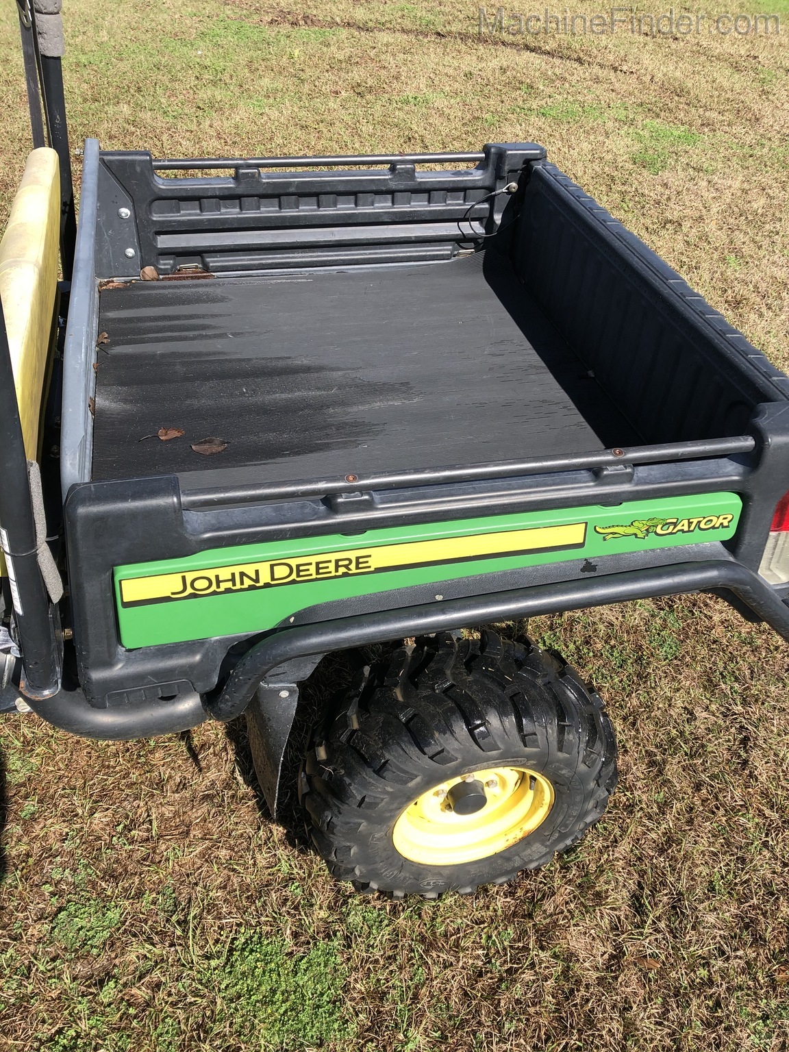 2010 John Deere XUV 825I GREEN Image 4