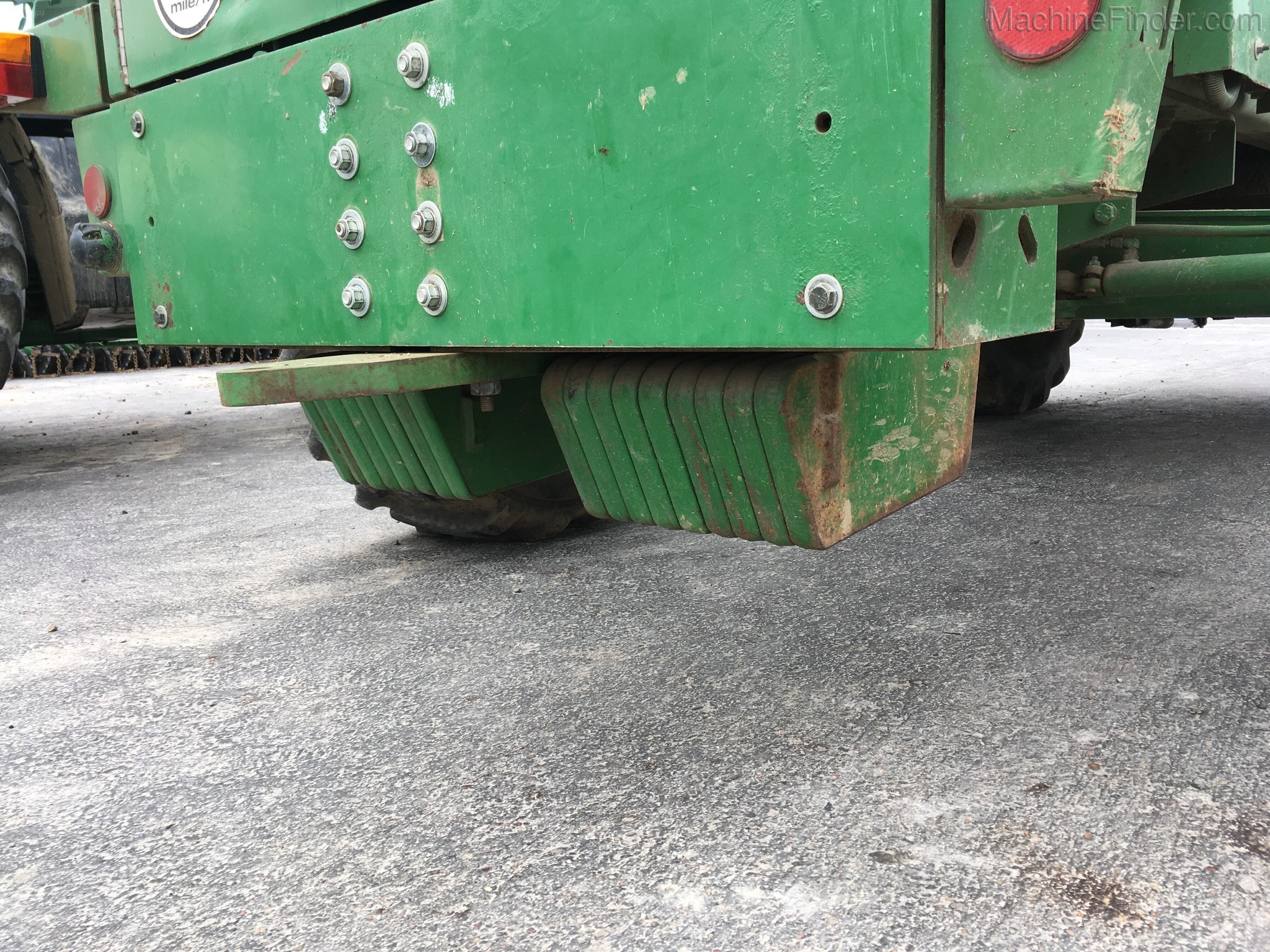 1998 John Deere 6850 Image 6