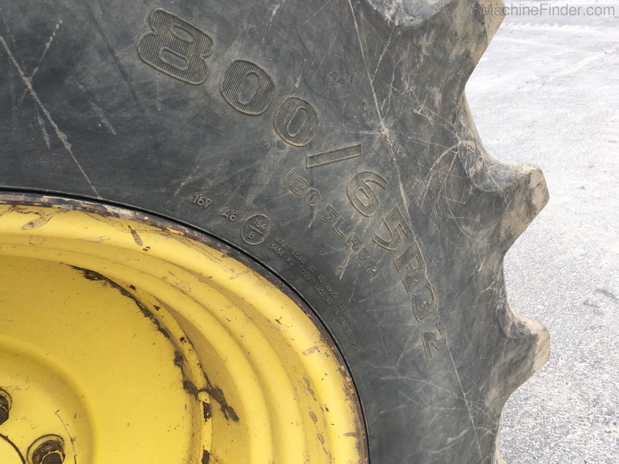 1998 John Deere 6850 Image 7