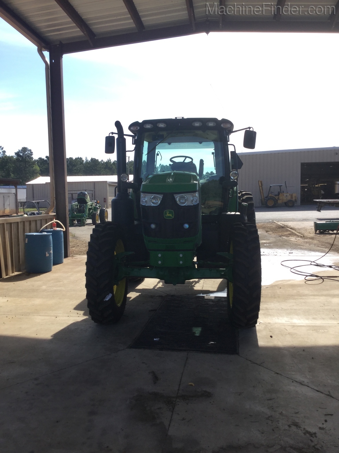 2018 John Deere 6145R Image 4
