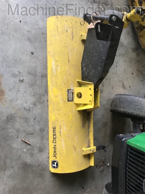 2012 John Deere X320 Image 9