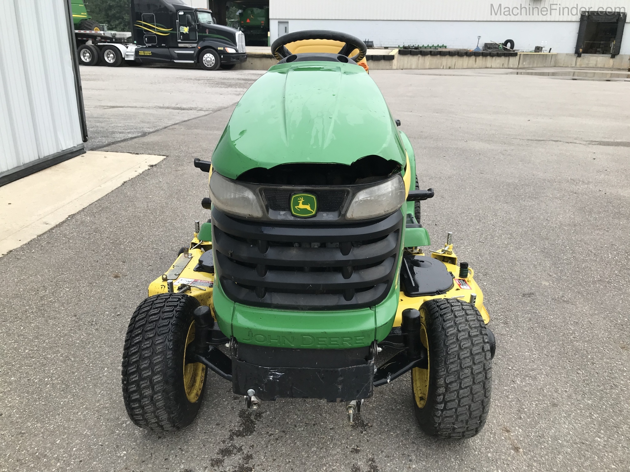 2012 John Deere X320 Image 4