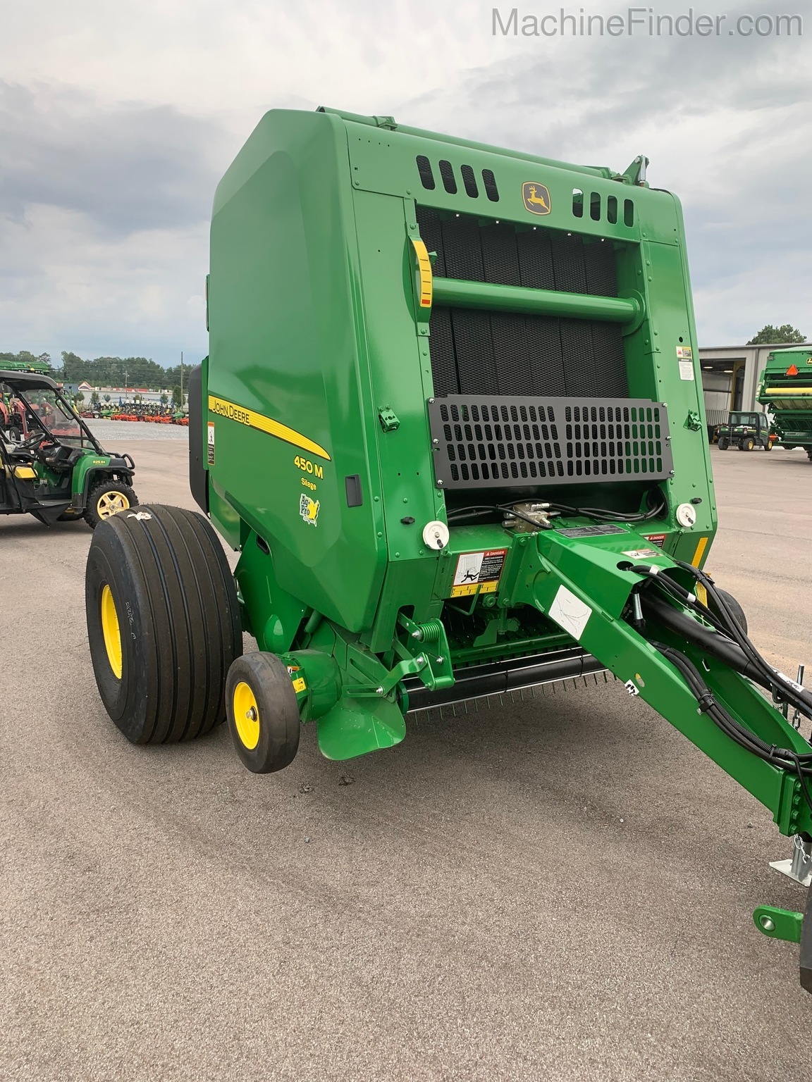 2020 John Deere 450M Image 8
