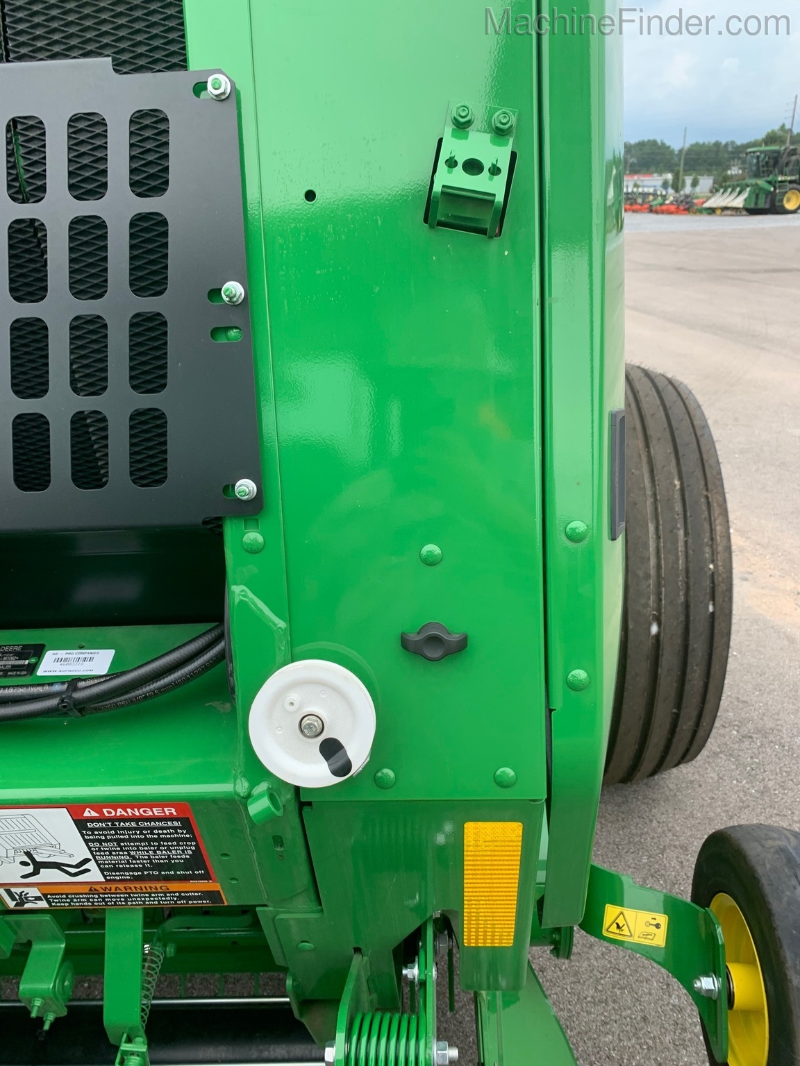 2020 John Deere 450M Image 10