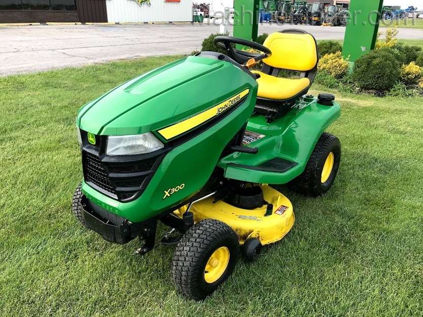 2014 John Deere X300 Image 1