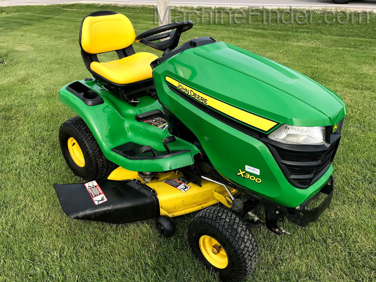 2014 John Deere X300 Image 3