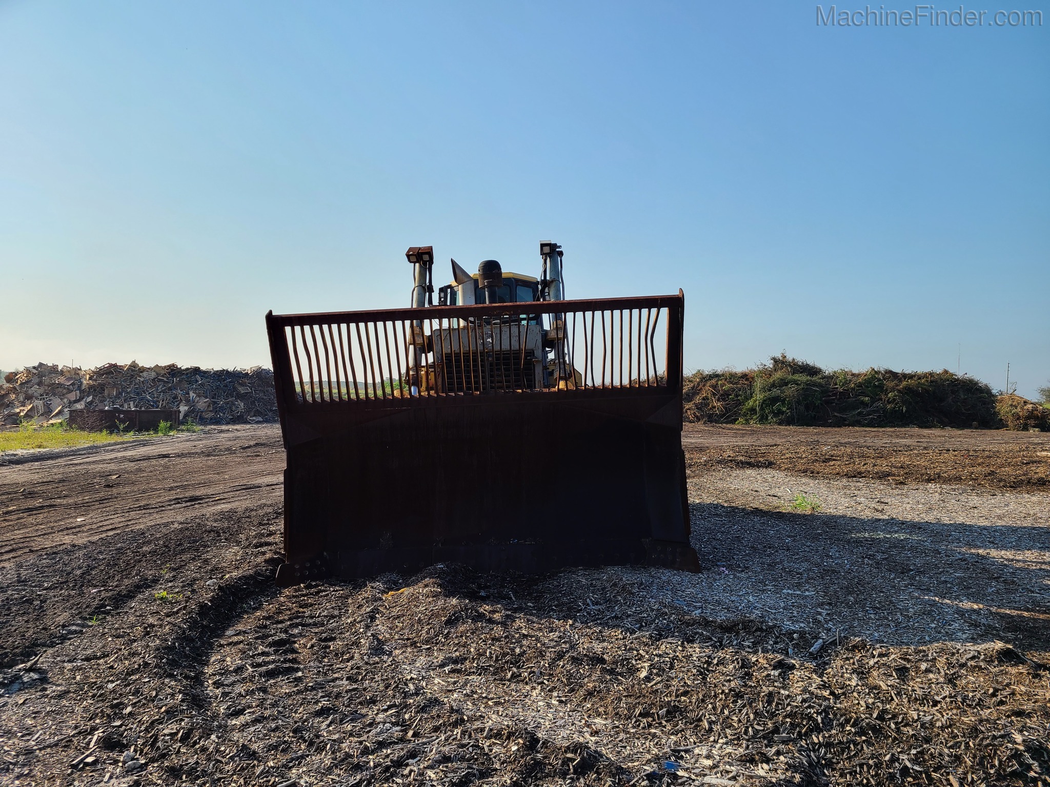 2009 John Deere 1050J Image 4