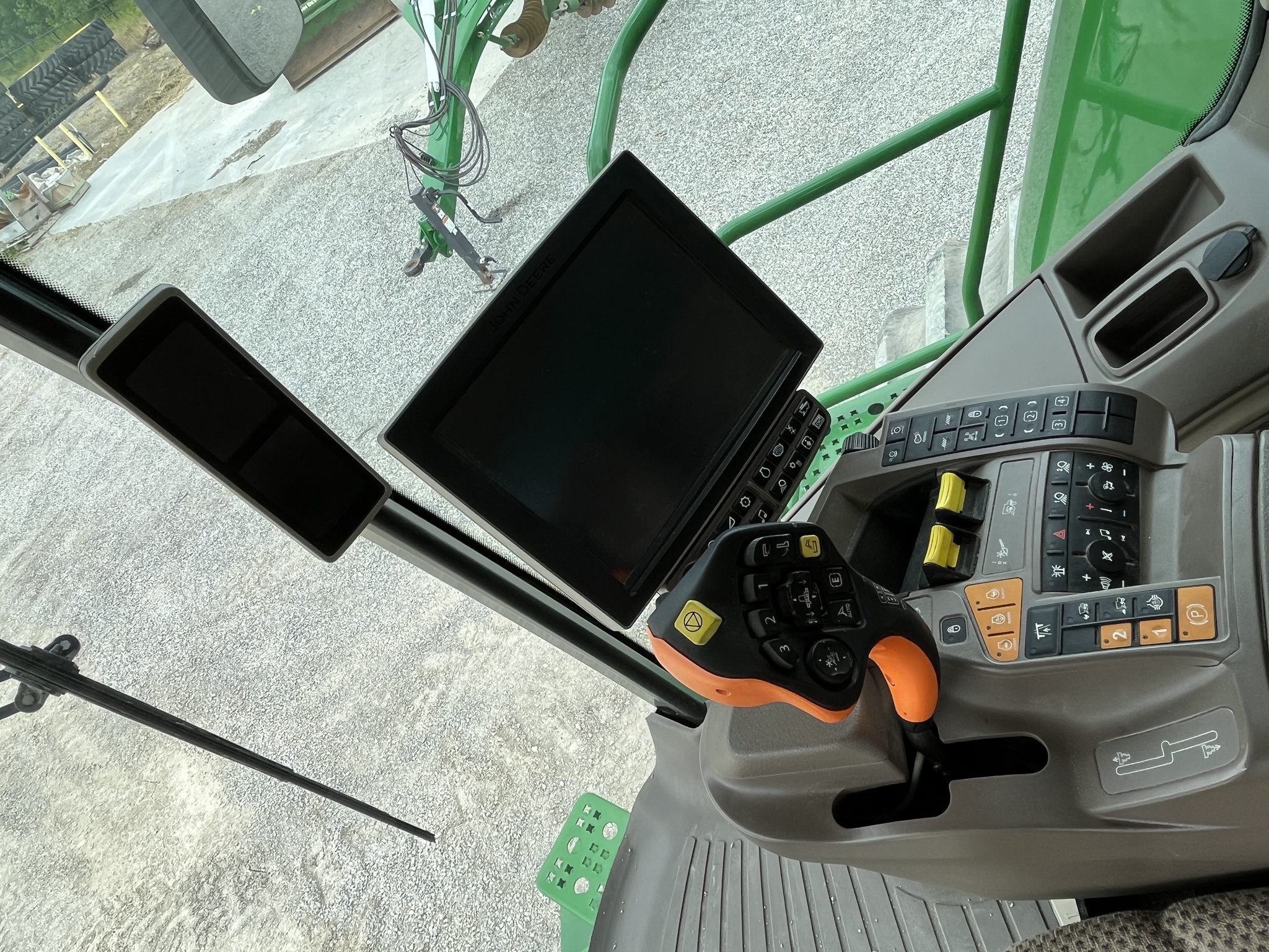  2019 John Deere S780 at Heritage Tractor in Lockwood, MO