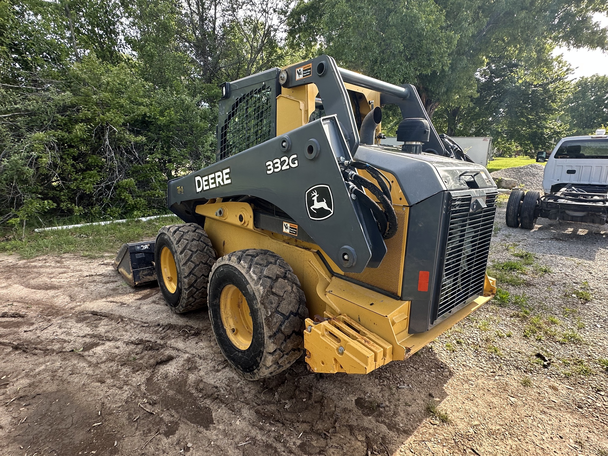  2018 John Deere 332G at Heritage Tractor in Rogersville, MO