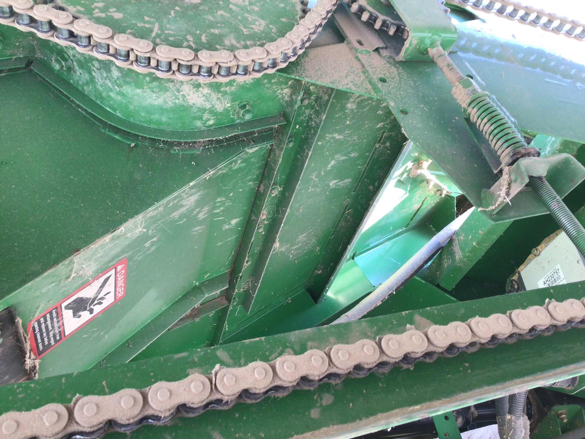 2010 John Deere 9570 STS Image 21