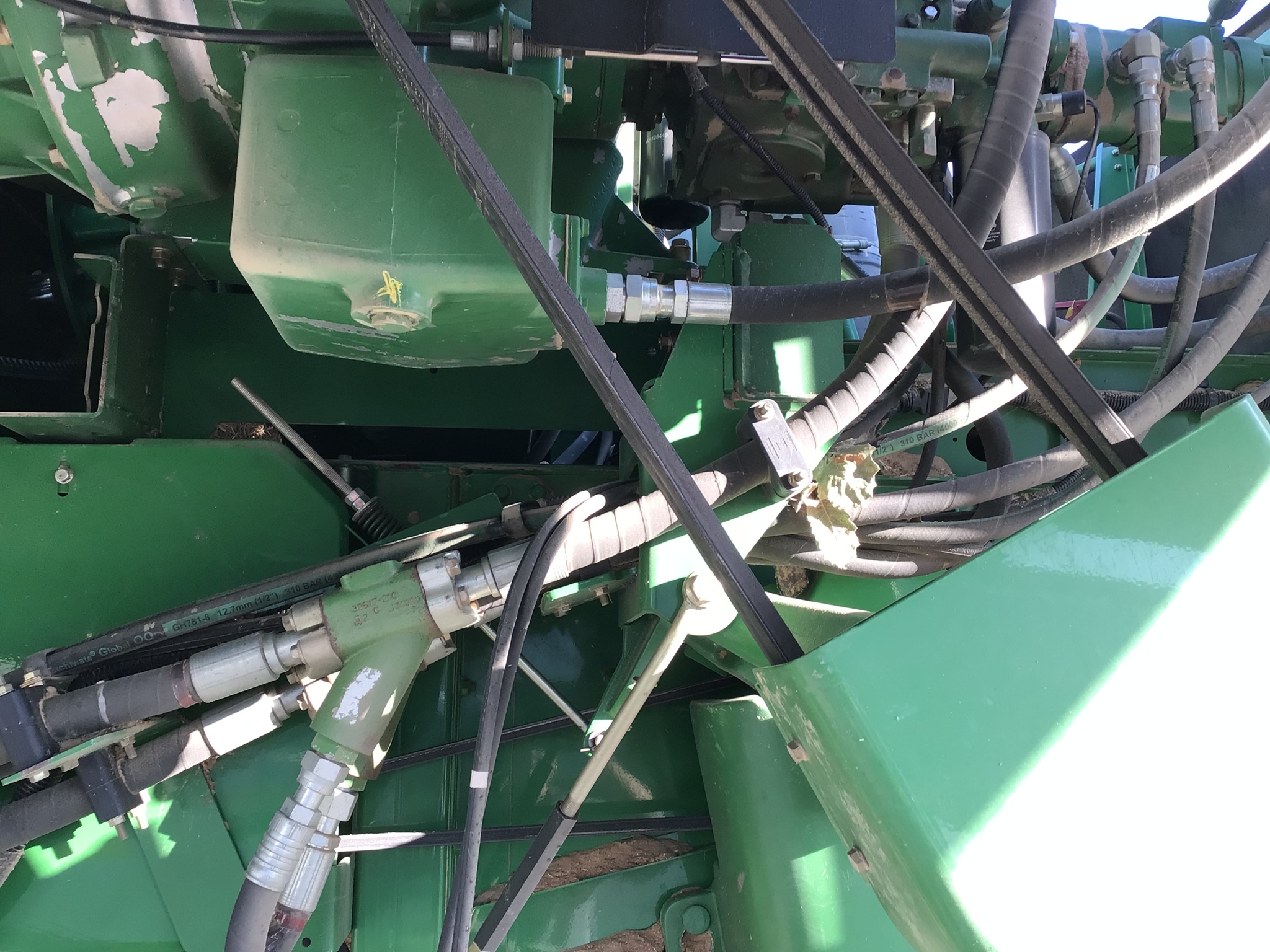 2010 John Deere 9570 STS Image 20