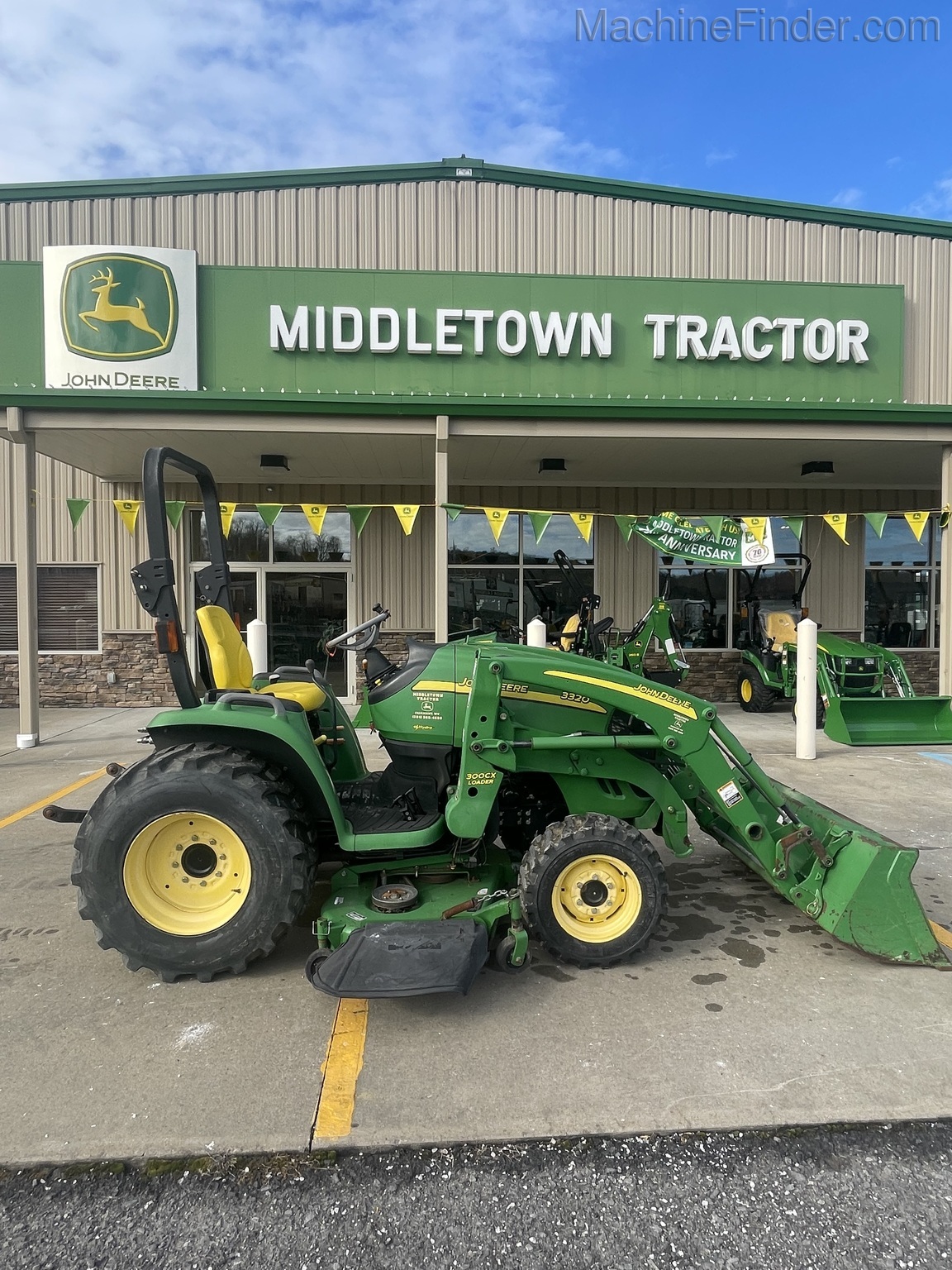 2006 John Deere 3320 Compact Utility Tractors MachineFinder