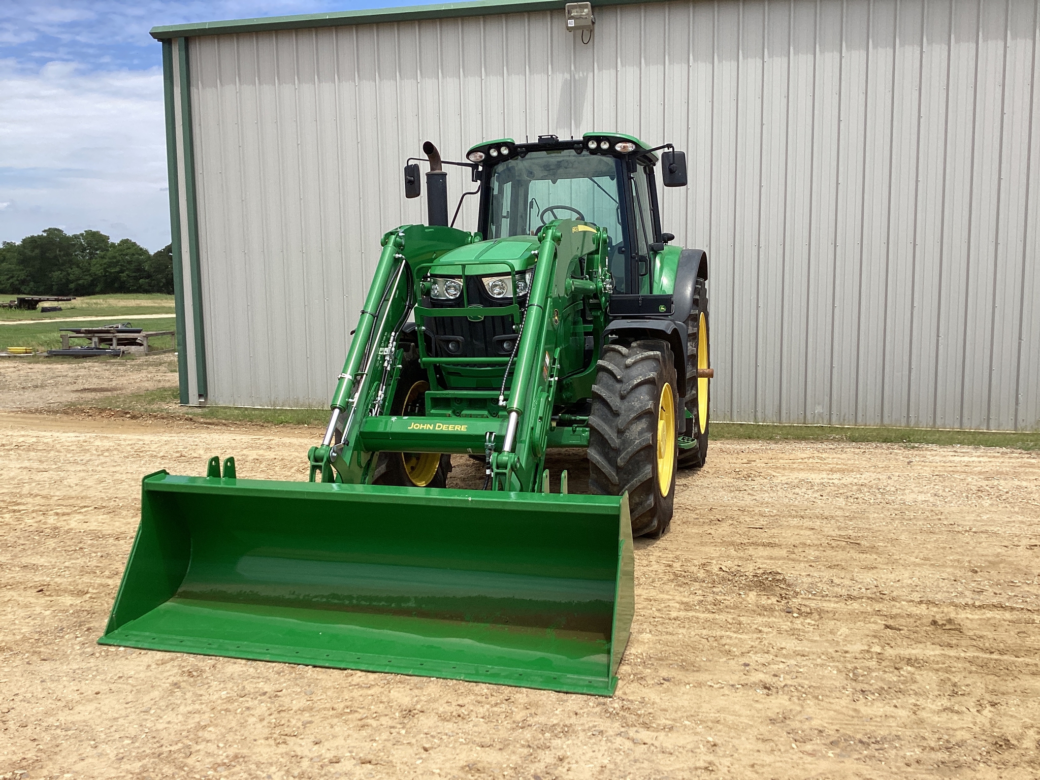 2023 John Deere 6175M Image 16