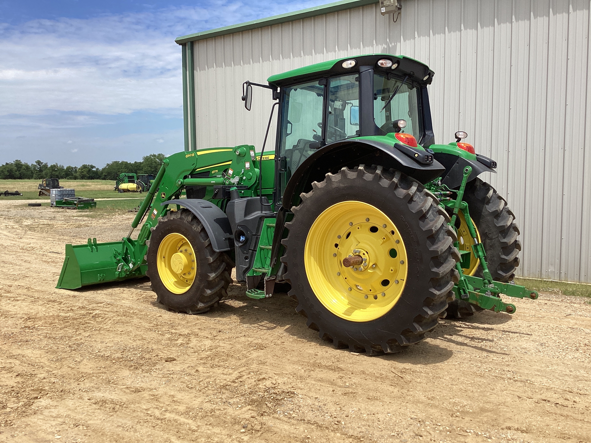 2023 John Deere 6175M Image 4