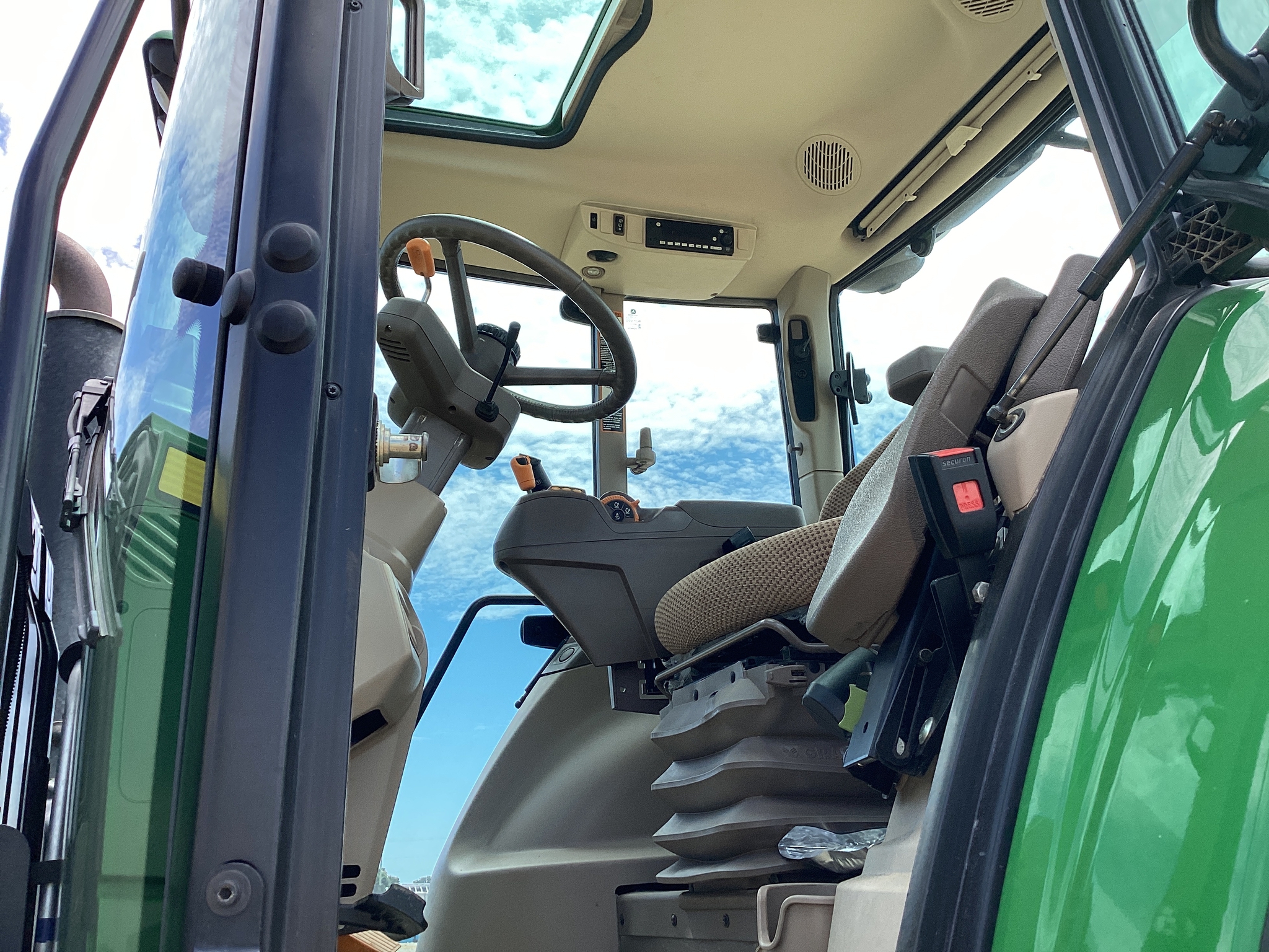 2023 John Deere 6175M Image 29