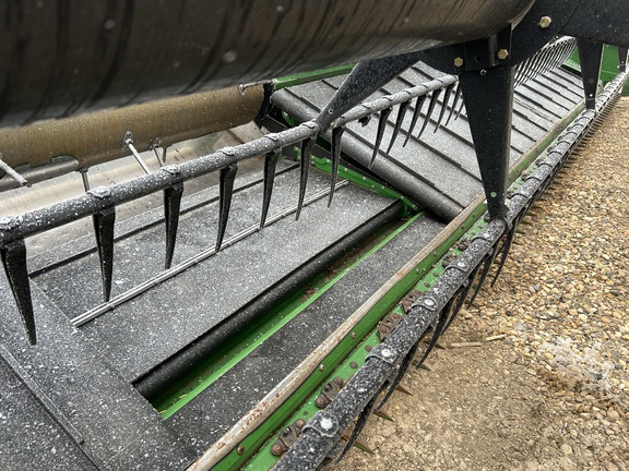 Used 2020 John Deere 730D Combine Platforms at Horizon Ag & Turf in Barrhead, AB - Photo18